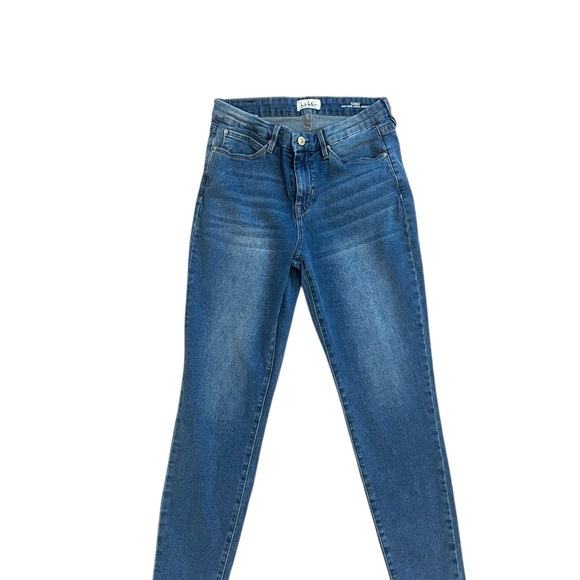 Nicole Miller Blue Straight Leg Jeans Classic Fit - Picture 1 of 6